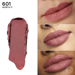Colour Riche Blurred Matte Lipstick for Hydration and Minimized Lip Lines