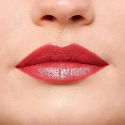 Colour Riche Satin Lipstick for Luxurious Hydration and Color