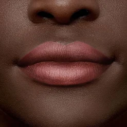 Colour Riche Satin Lipstick for Luxurious Hydration and Color