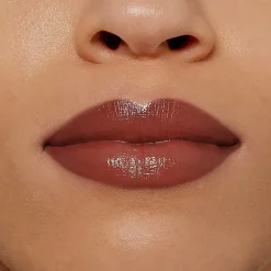 Colour Riche Satin Lipstick for Luxurious Hydration and Color